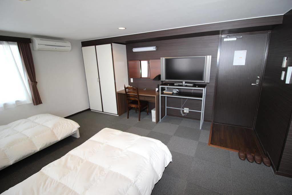 Hotel Chrysantheme Kyoto Luaran gambar